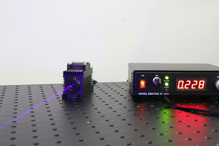 405nm 50mW 蓝紫色 半导体激光器 实验激光源
